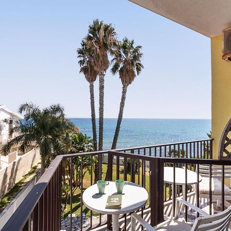 B&B La Terrazza Sul Mare Авола Экстерьер фото