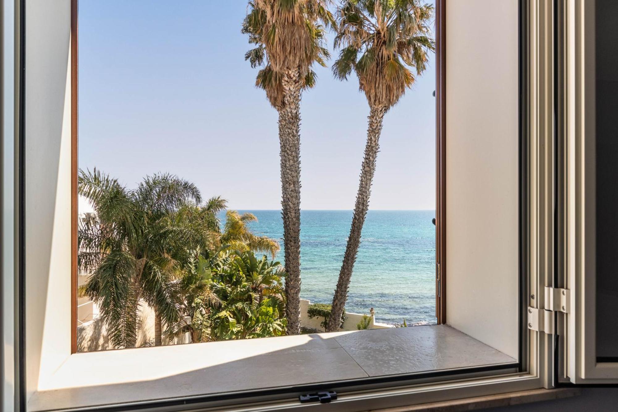 B&B La Terrazza Sul Mare Авола Экстерьер фото