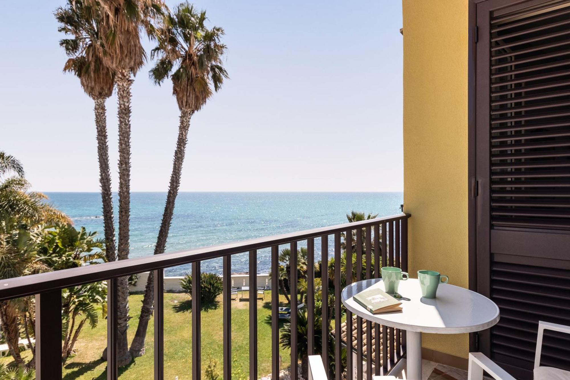 B&B La Terrazza Sul Mare Авола Экстерьер фото