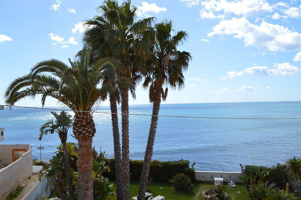 B&B La Terrazza Sul Mare Авола Экстерьер фото