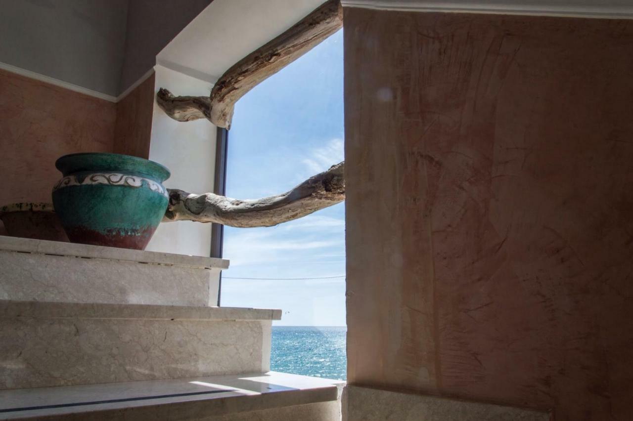 B&B La Terrazza Sul Mare Авола Экстерьер фото